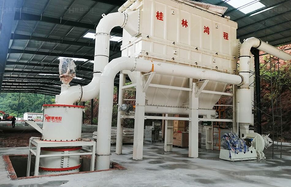 工業(yè)裝備實況展示：大型雷蒙磨粉機現(xiàn)場視頻解析與技術(shù)亮點